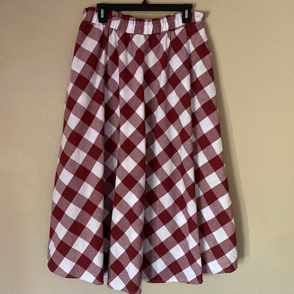 Polagram, large, checkered print maxi skirt with pockets!